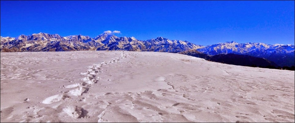 12 Best And Easy Treks In India For Beginners (Level Easy)