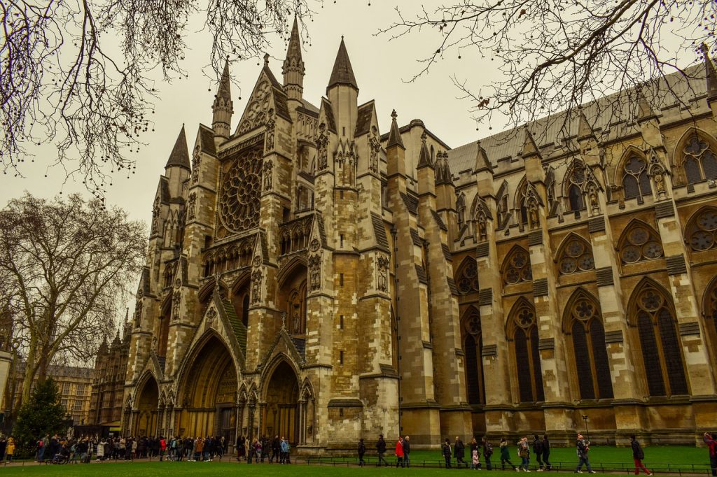 Popular churches in Europe : westminster abbey