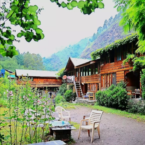 Raju's cottage Tirthan valley