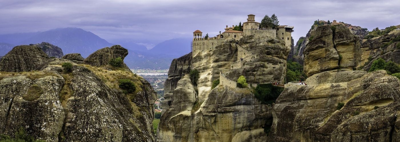 15 Best Places to Visit in Greece