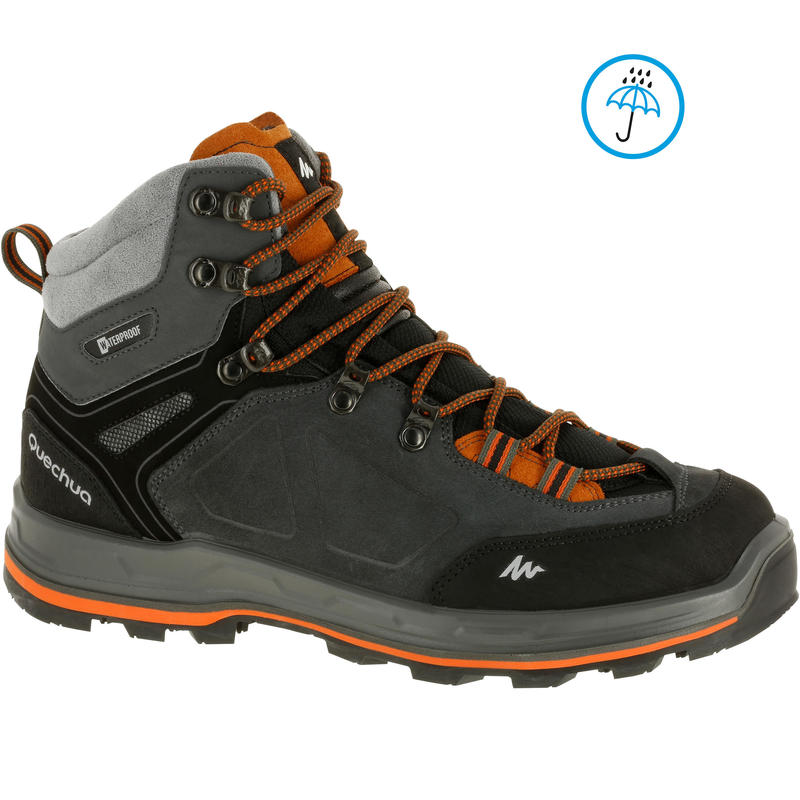Trekking shoes