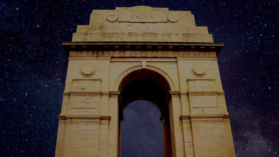 India Gate; Places to visit in Delhi