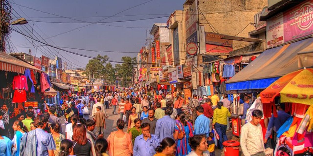 Lajpat Market; Places to visit in Delhi