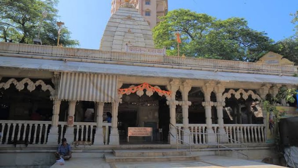 Mahalaxmi temple; Places to visit in Mumbai