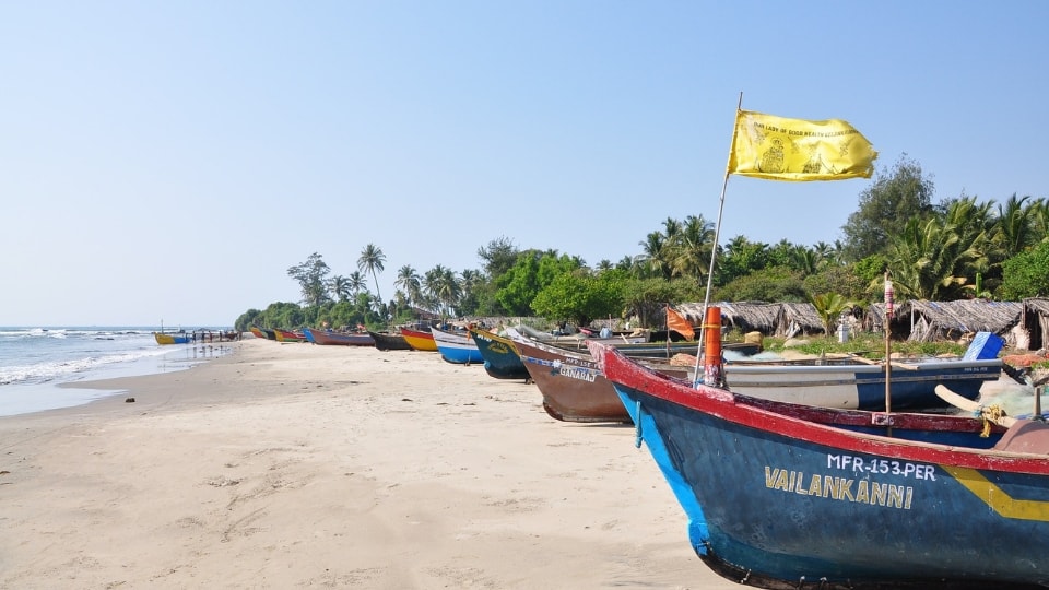 Mobor Beach; Places to visit in Goa