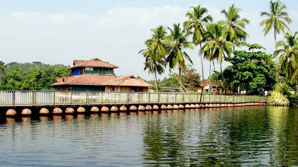 Veli Tourist Village; Places to visit in Kovalam